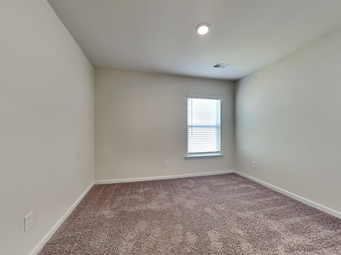 Building Photo - 310 Flushing Bay Ct