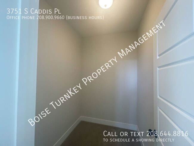 Building Photo - 3751 S Caddis Pl