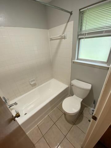 Building Photo - 908 Garden View Dr