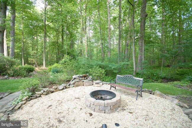 Building Photo - 2503 Fowlers Ln