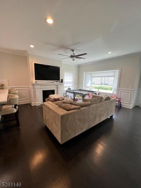 Building Photo - 74 River St