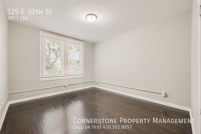 Building Photo - 325 E 30th St