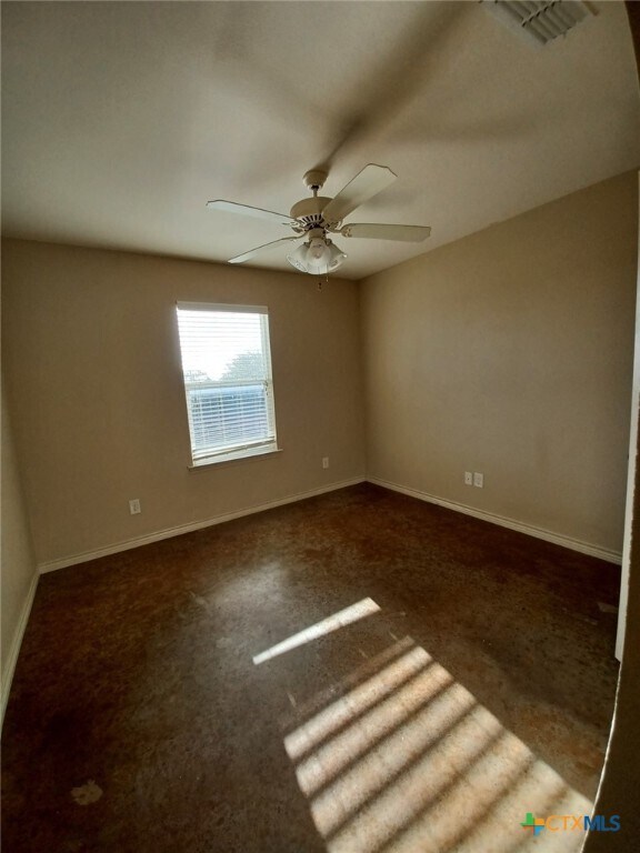 Building Photo - 701 Horace Howard Dr