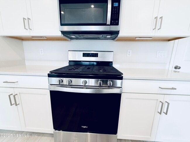 Building Photo - 14161 Sea Wave Ln