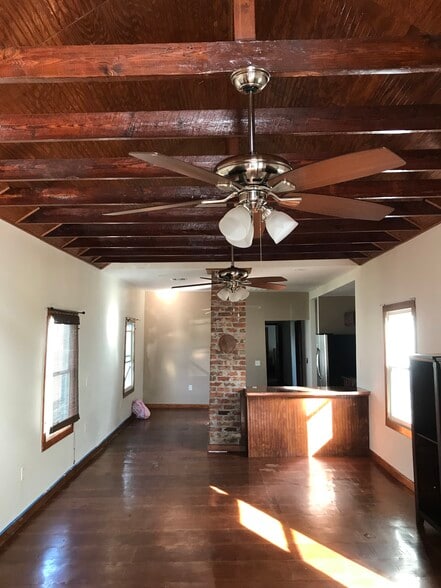 Building Photo - 2515 Eagle St