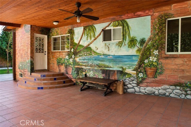 Building Photo - 5714 Cantaloupe Ave