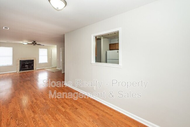 Building Photo - 149 Pine Shadow Dr