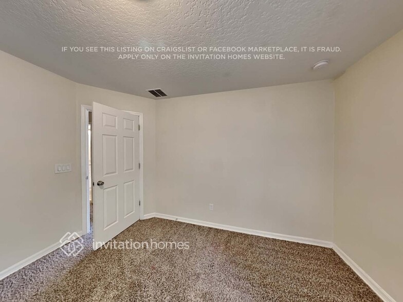 Building Photo - 8735 McCormack McRae Way