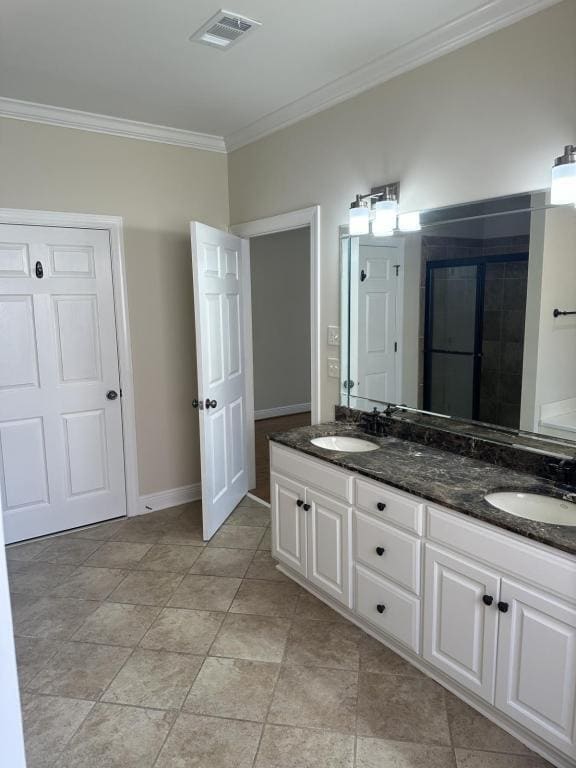 Building Photo - 711 Greenbriar Dr