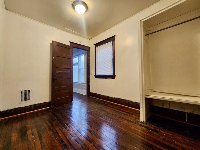 Building Photo - 11-13 Sawyer Street
