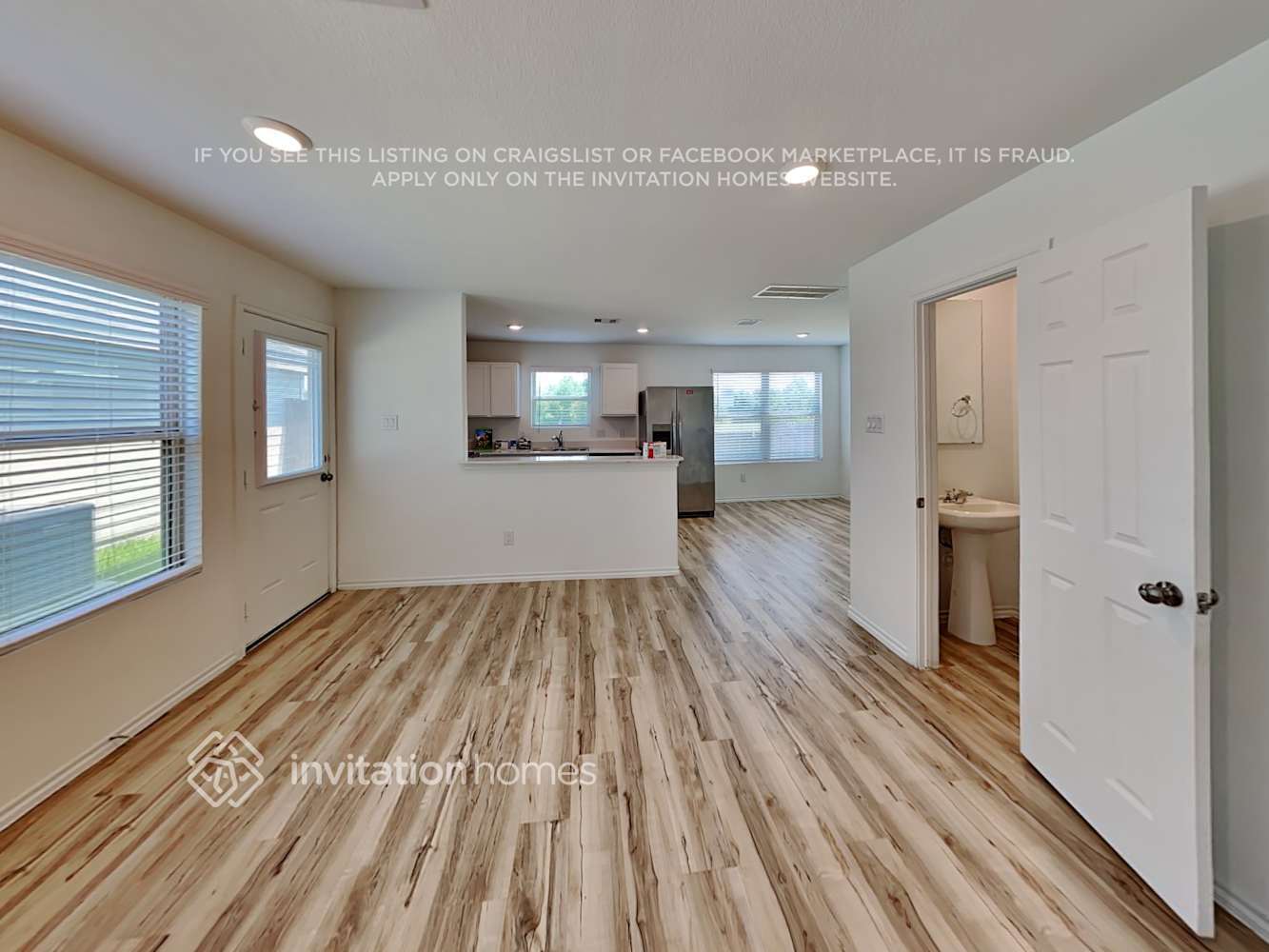 Building Photo - 24127 Mustang Run Dr