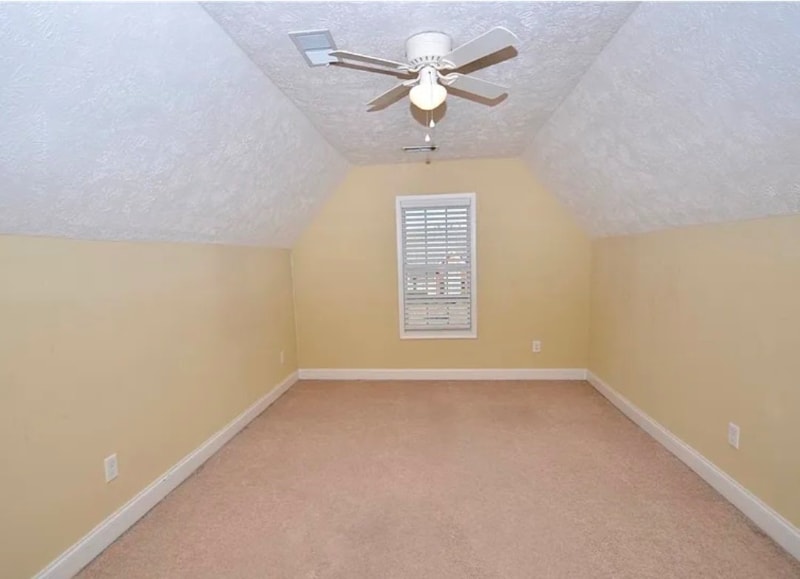 Building Photo - 141 Hidalgo Dr