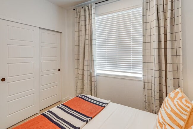 Building Photo - 21176 E 62nd Dr