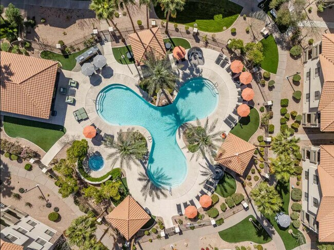 Building Photo - 2155 S 55th St