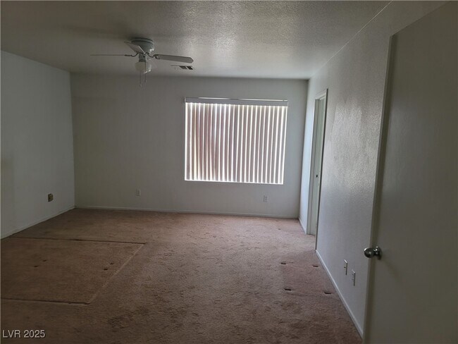 Building Photo - 10123 Lemon Thyme St
