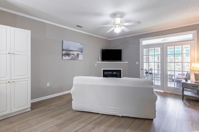 Building Photo - 9776 Leyland Dr