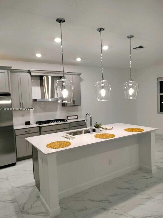 Building Photo - 1079 Haywagon Trl