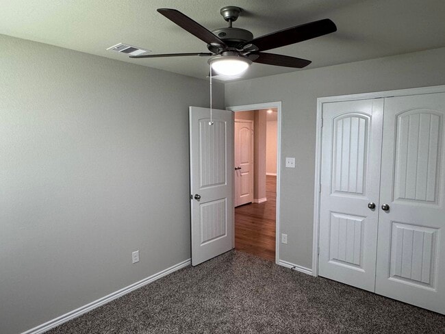 Building Photo - 1179 Kennesaw Dr