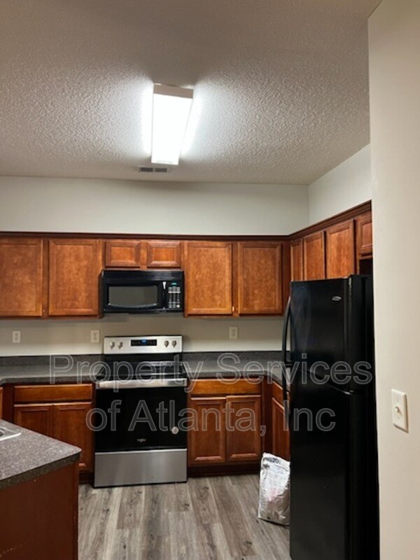Building Photo - 7420 Battlecreek Ln