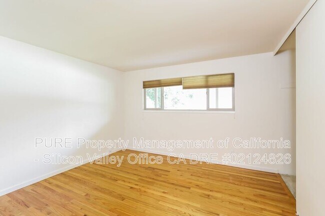 Building Photo - 2315 Eastridge Ave