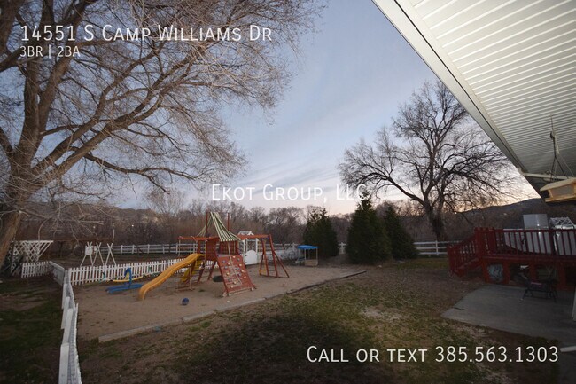 Building Photo - 14551 S Camp Williams Rd