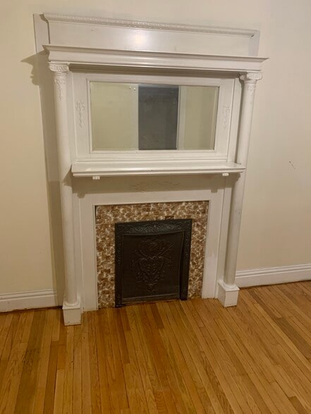 Decorative fireplace - 1208 6th Ave