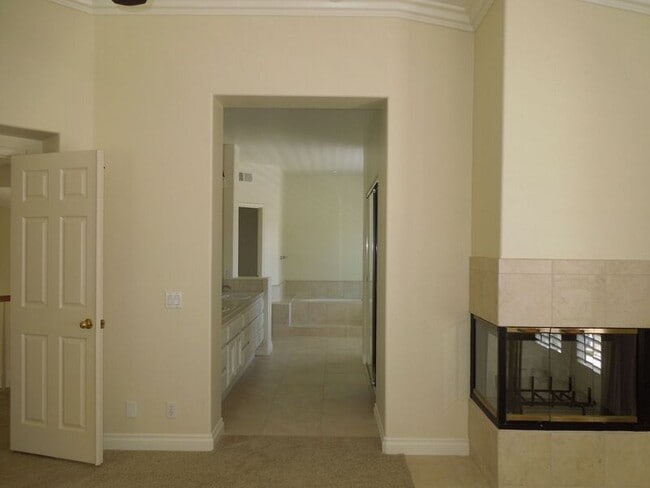 Building Photo - 32084 Pso Parallon