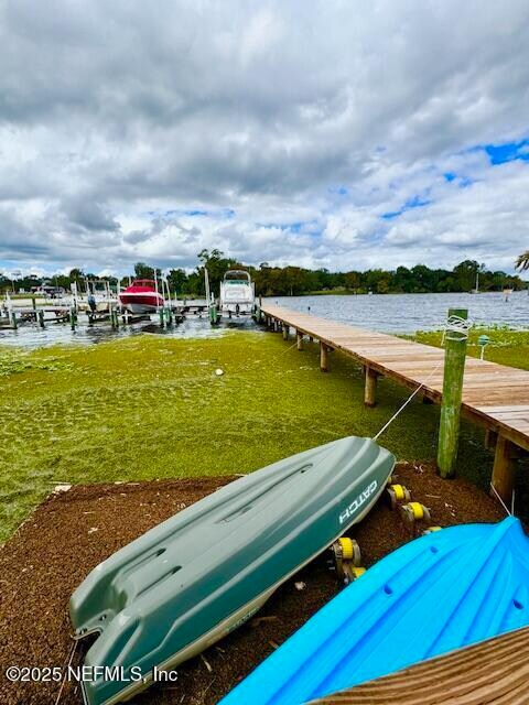 Building Photo - 116 Governor St
