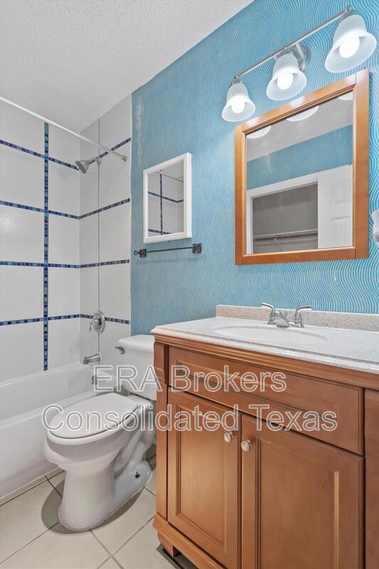 Building Photo - 11908 Broad Oaks Dr