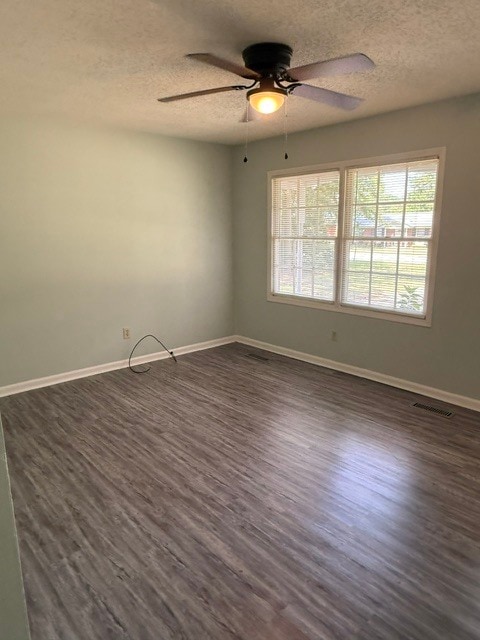 Building Photo - 232 Pecan Dr