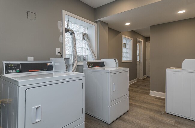 Building Photo - NEW UNITS AVAILABLE SOON!