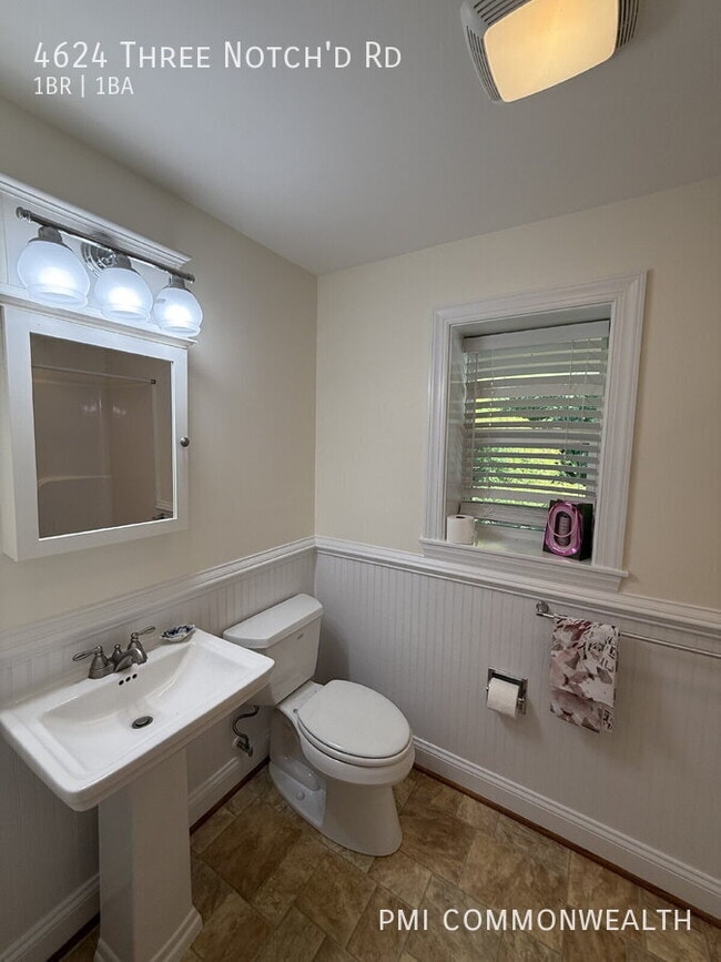 Building Photo - 4624 Three Notch'd Rd