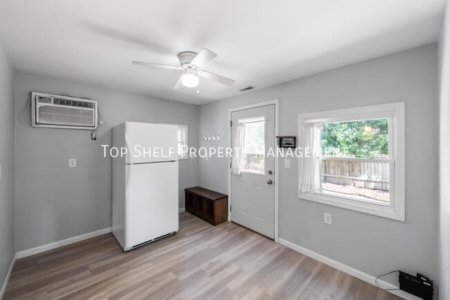 Building Photo - 2400 37th St