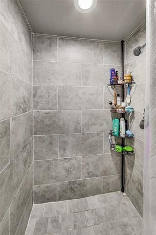 Building Photo - 3005 Weather Vane Ln