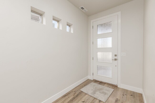 Building Photo - 2027 W 380 S