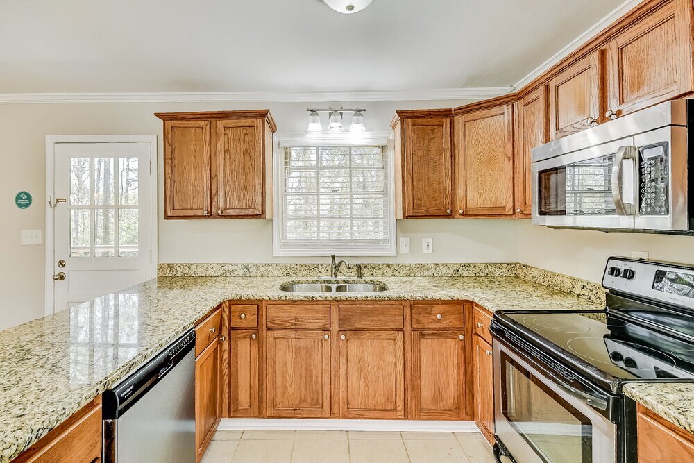 Building Photo - 1316 High Point Terrace