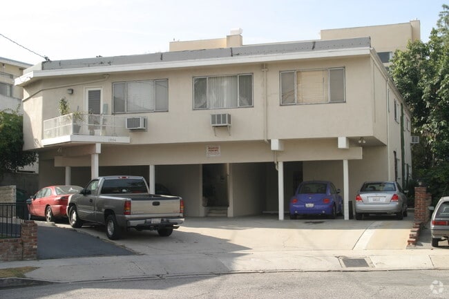 Building Photo - 13554 Rye St