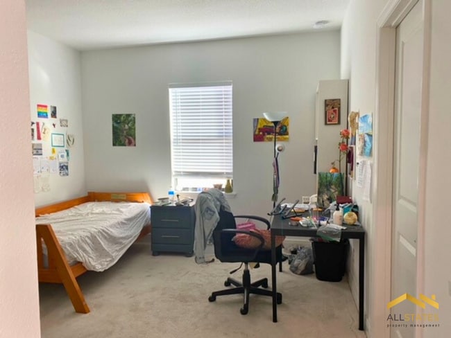 Building Photo - 2941 Siesta View Dr