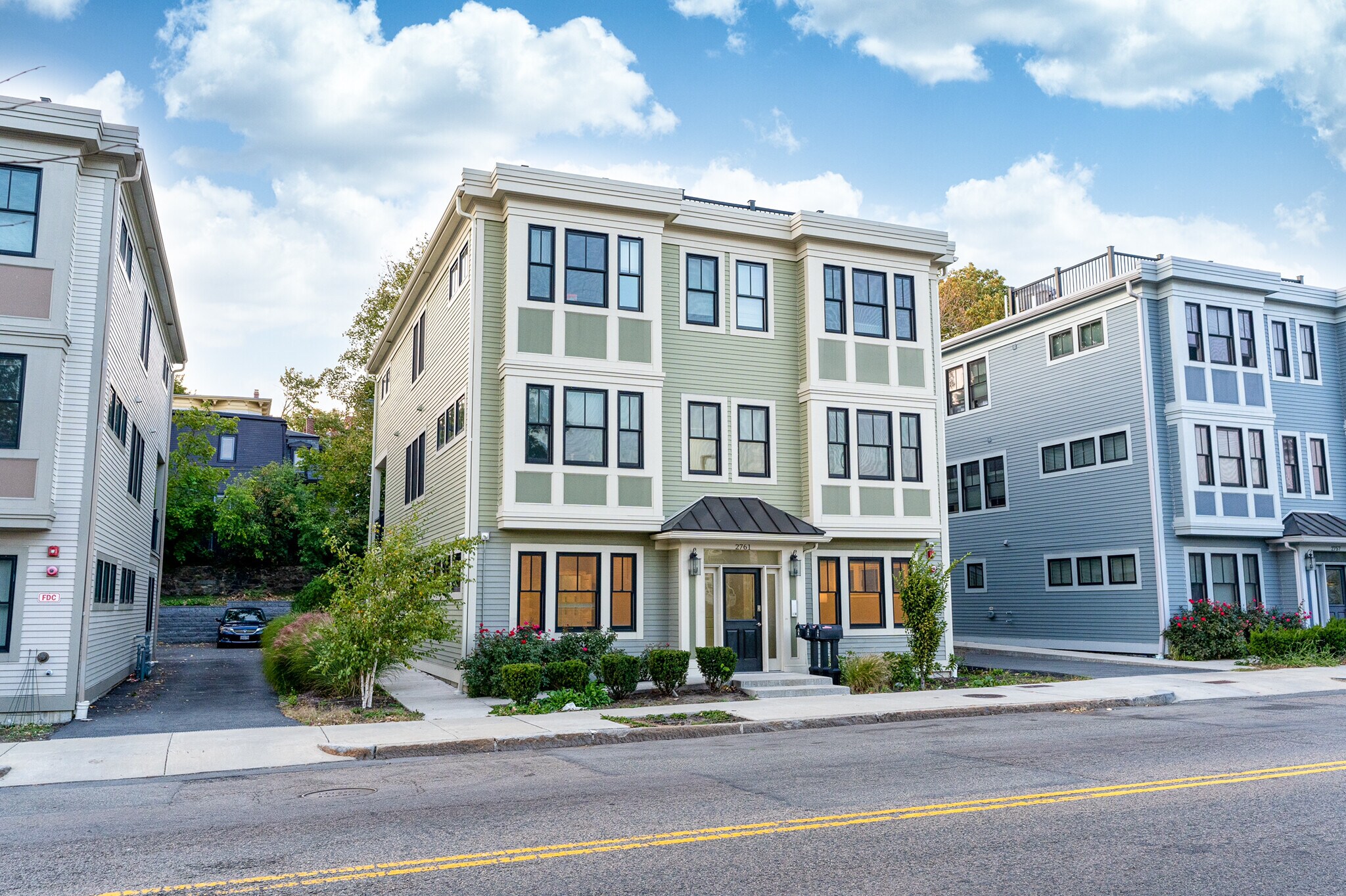 Building Photo - 2767 Washington St