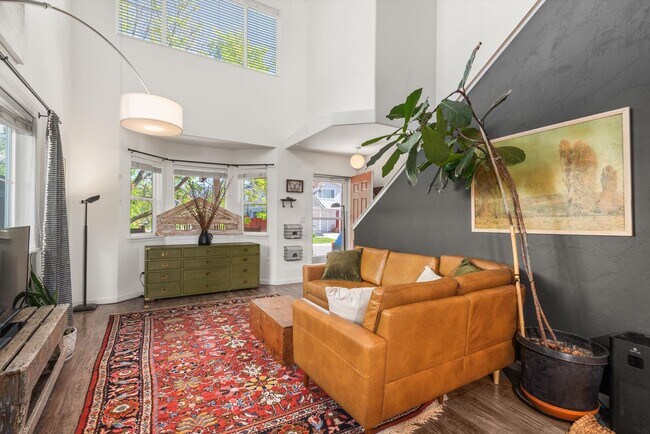 Building Photo - Prime Location | Spacious 4BD Home with El...