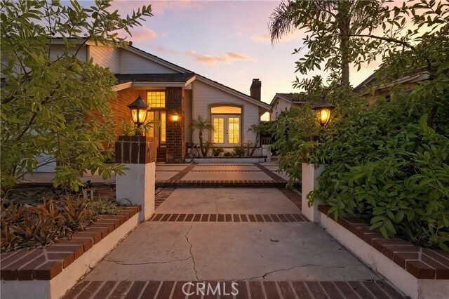 Building Photo - 28241 San Marcos