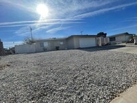 Building Photo - Victorville, 3 Bedroom, 2 Bathrooms, Large...
