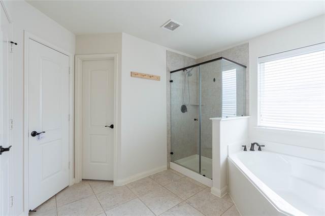 Building Photo - 418 Winchester Dr