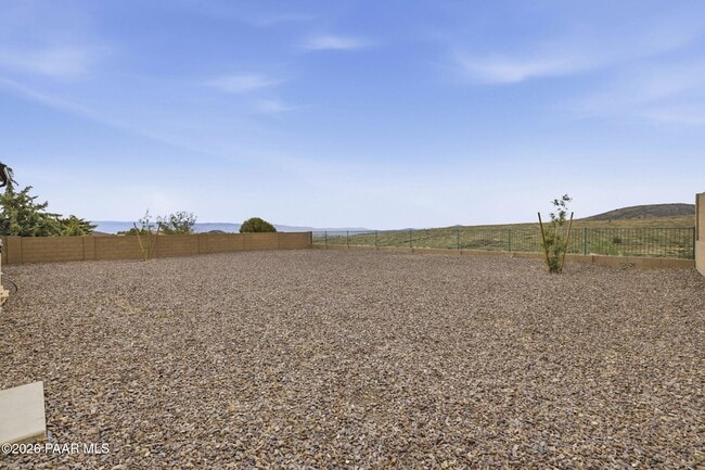 Building Photo - 1000 N Wide Open Trail