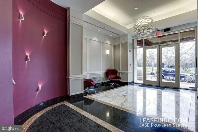 Building Photo - 1275 25th St NW