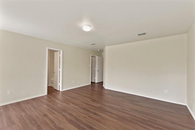 Building Photo - 9201 Troy Dr