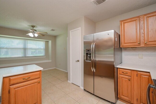 Building Photo - 2119 Landcircle Ct