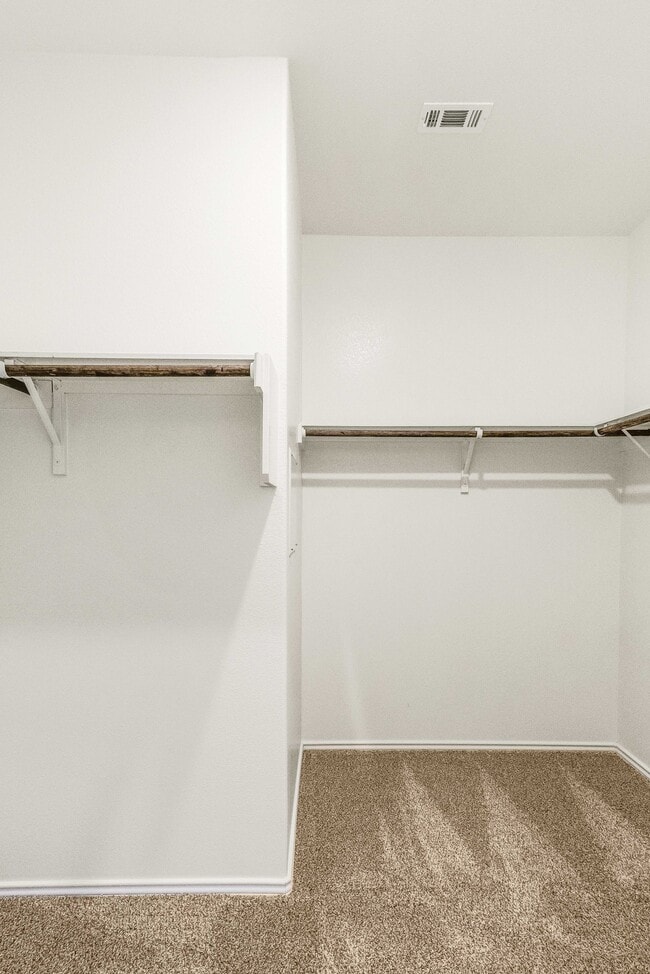 Building Photo - 5912 Eden Dr