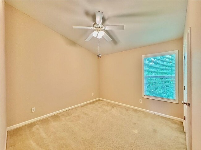 Building Photo - 370 Creek Manor Way