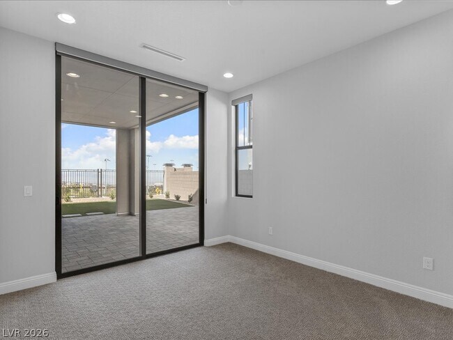 Building Photo - 980 Natural Harmony St